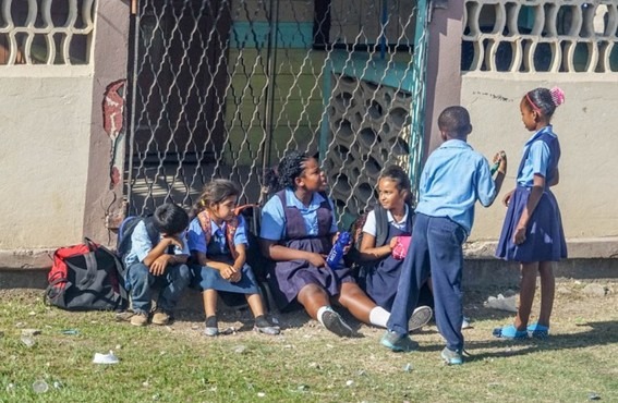 impacto cultural de los uniformes escolares